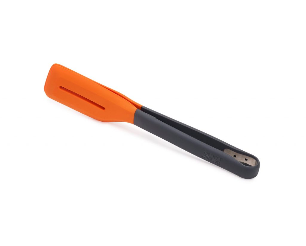 Joseph Joseph Turner Tongs Orange