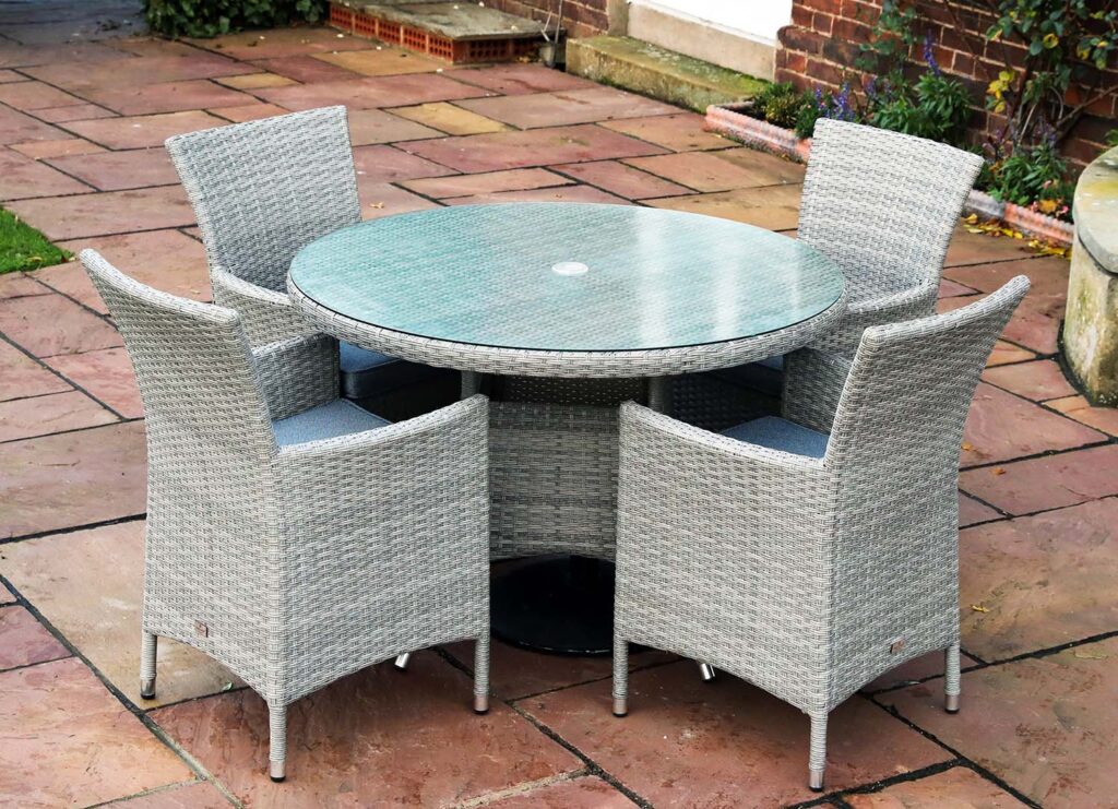 Daytona 4 Seat Round Set - Image 4