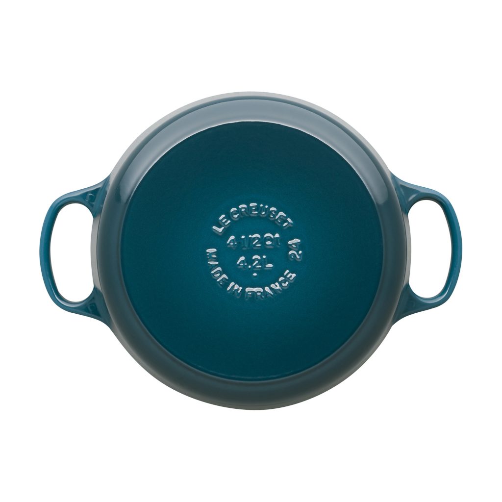 Le Creuset Signature Cast Iron Round Casserole 24cm - Image 3