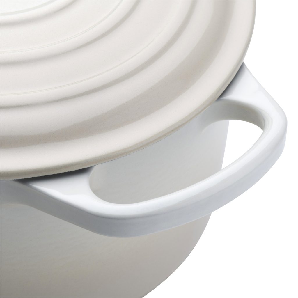 Le Creuset Signature Cast Iron Oval Casserole 29cm - Image 3
