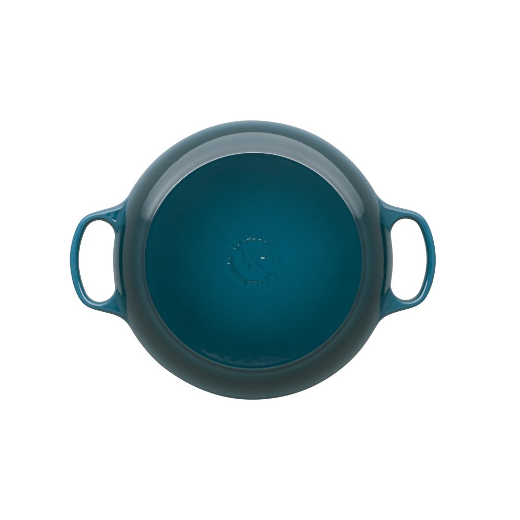 Le Creuset Signature Cast Iron Shallow Casserole 30cm - Image 5
