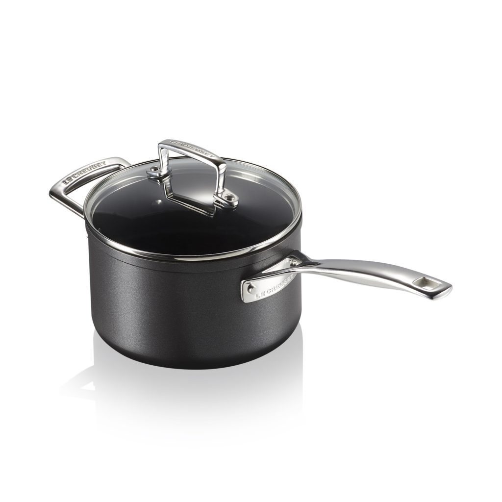 Le Creuset Toughened Non-Stick 3 Piece Saucepan Set - Image 2