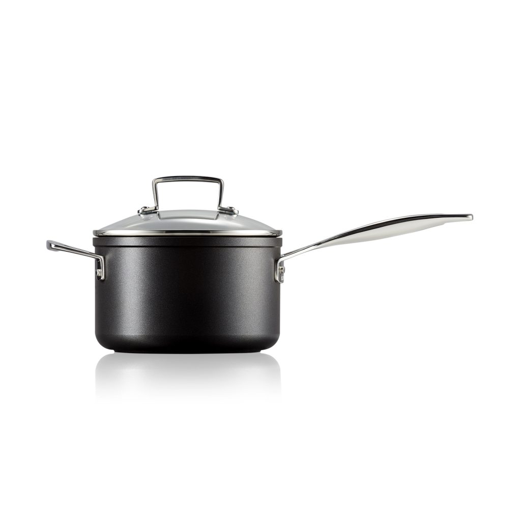 Le Creuset Toughened Non-Stick 3 Piece Saucepan Set - Image 3