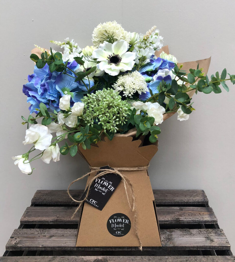 Hydrangea Blue Gift Box