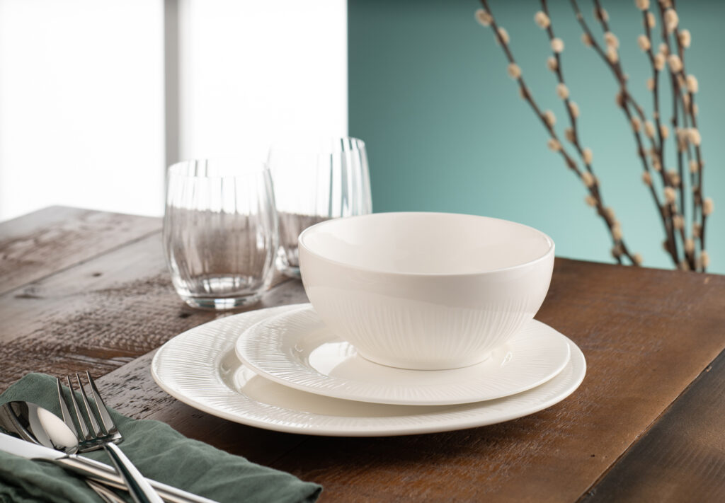 Belleek Erne 12 Piece Dinnerset - Image 2